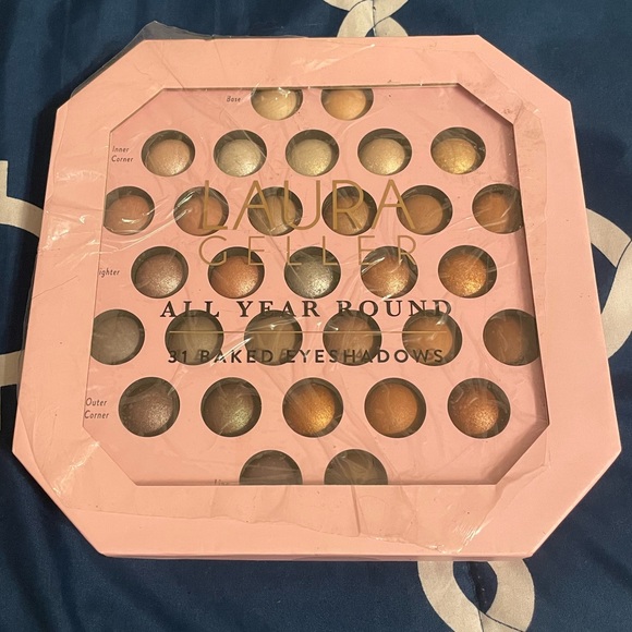 LAURA GELLER NEW YORK Ultimate All Year Round 31 Baked Smoky Eyeshadow Palette - Picture 4 of 6